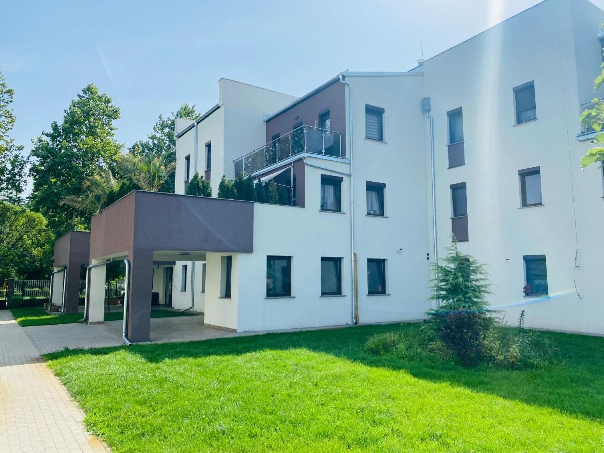 Liszt Ferenc Apartments Kecskemet Exterior photo